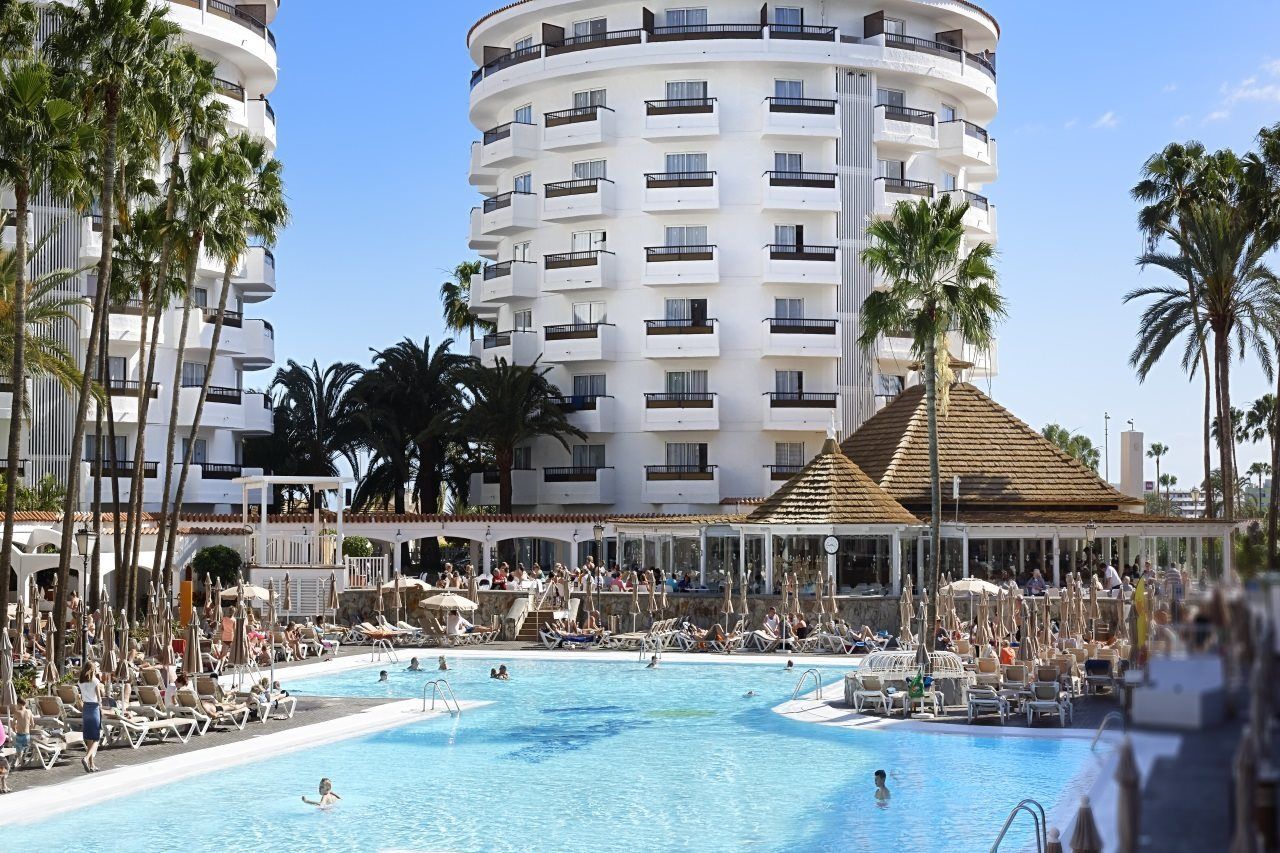 Servatur Waikiki Hotell 4*